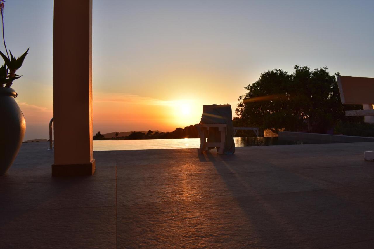 Dreamcatcher Villa: Infinity Pool, Sunset, Seaview Agios Leon